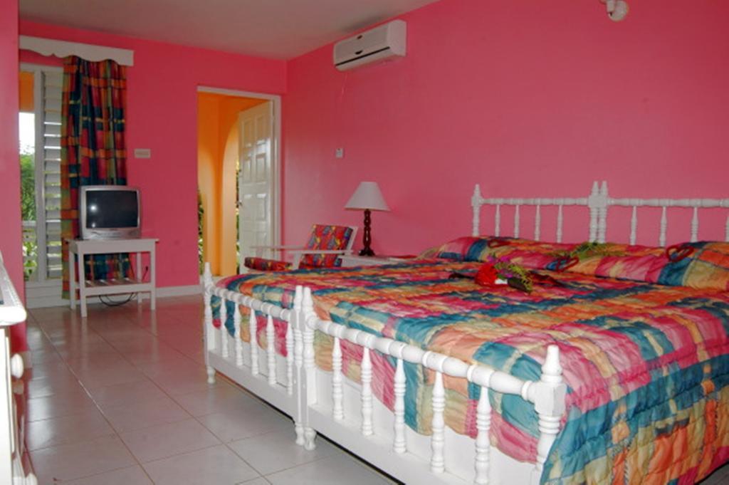 Our Past Time Hotel Negril Habitación foto